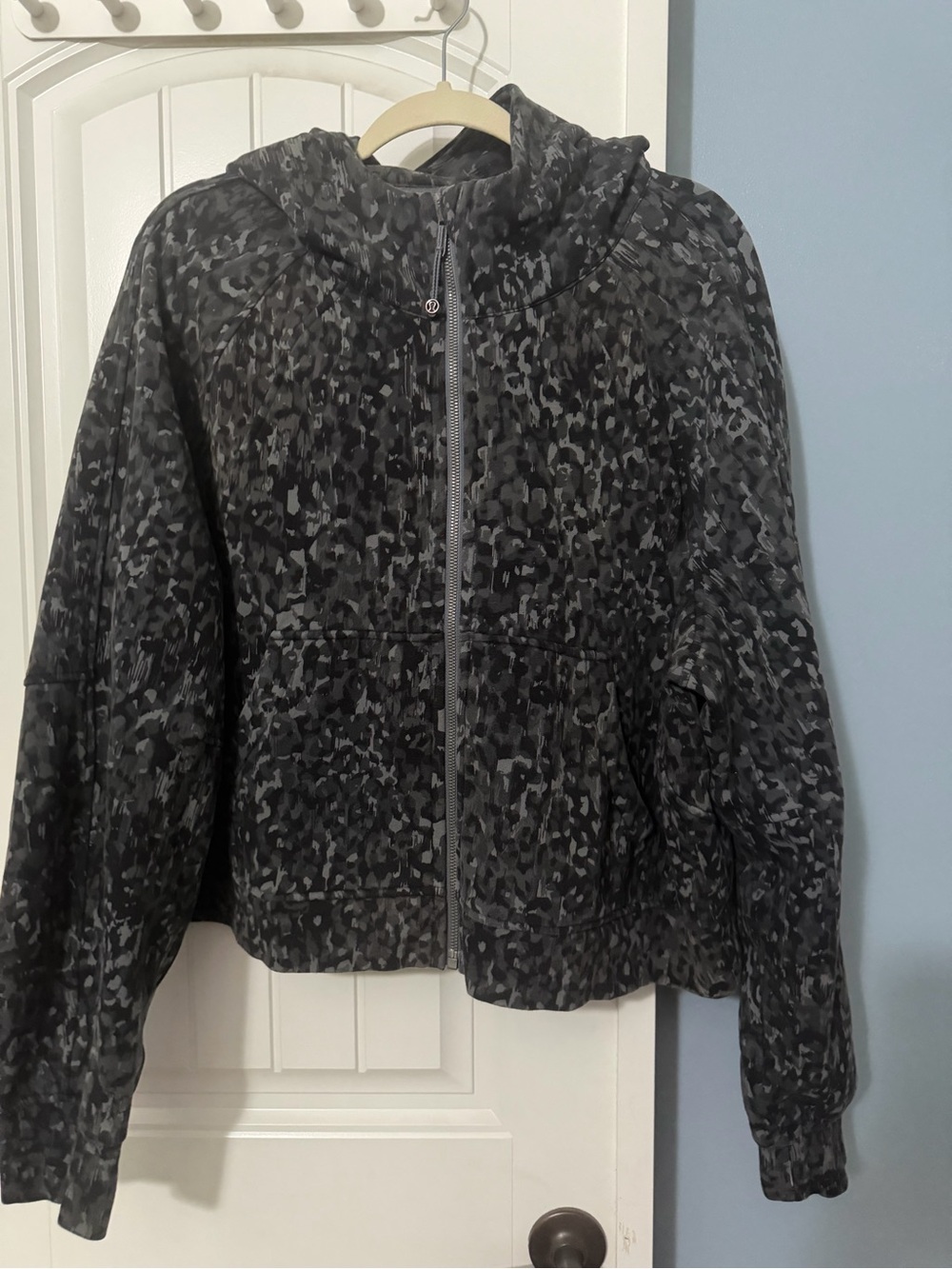 lululemon athletica Black & Charcoal Patterned Hooded Zip Jacket